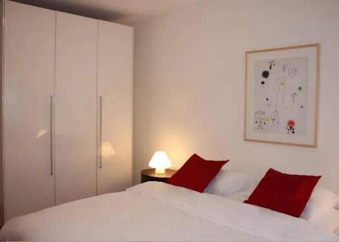 Executive 2 Bd Flat In City Center - Hoesch 1